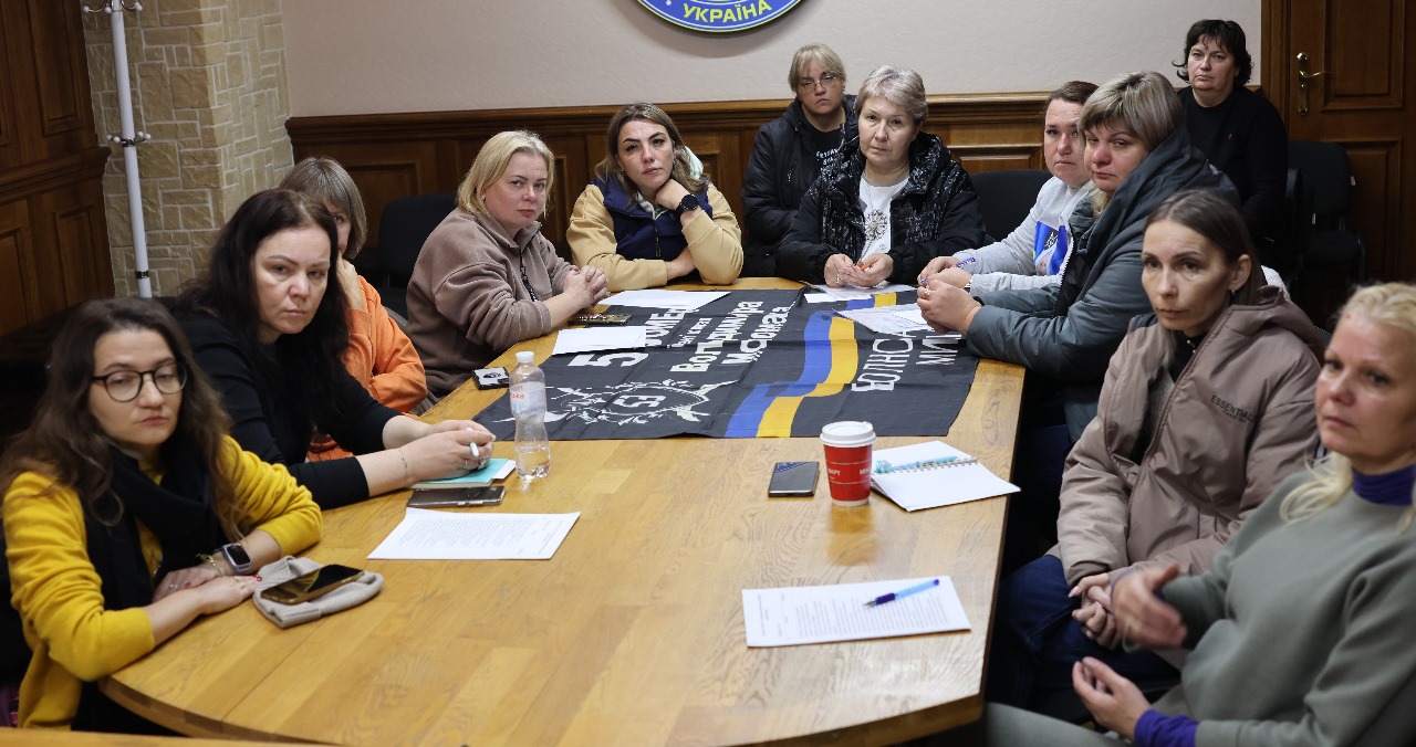 У Координаційному штабі відбулася зустріч з об’єднанням родин бійців 53-ої окремої механізованої бригади імені князя Володимира Мономаха