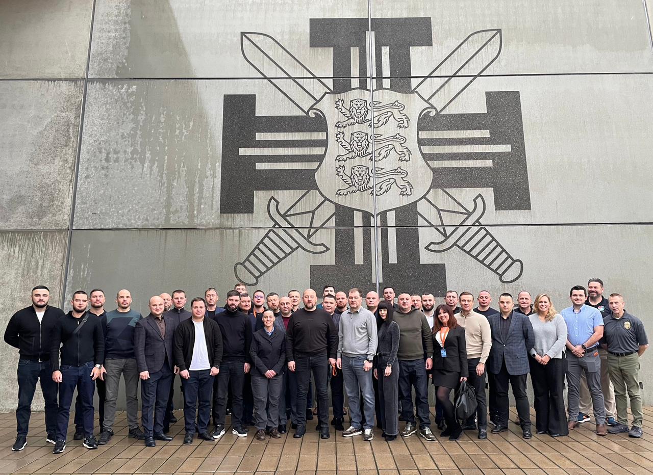 Тренінг «Новітні тенденції та протидія витоку хімічних речовин у сфері незаконних синтетичних наркотиків» за участі представників ДНДЕКЦ МВС