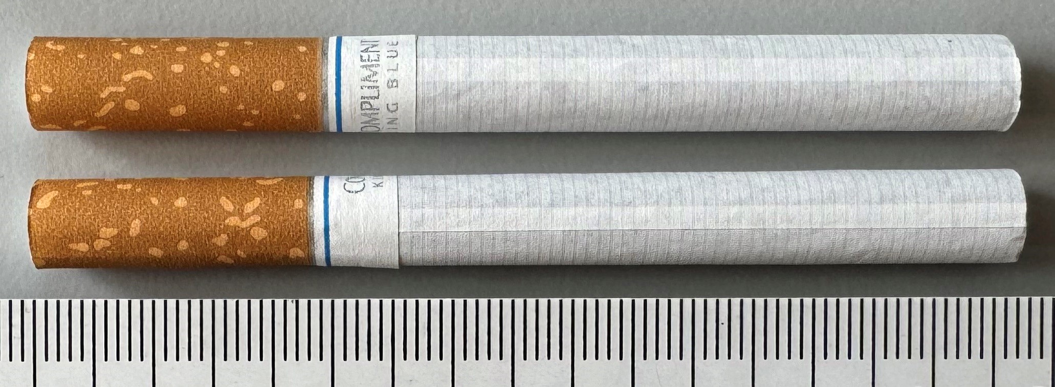 alt="Дослідження тютюнових виробів (пачок сигарет та сигарет, які містяться в них)"